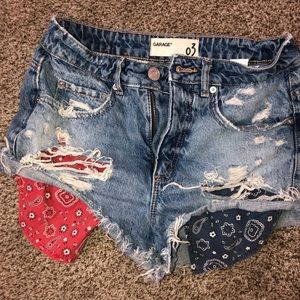 Garage SIZE 3 jean 4th of July shorts💥